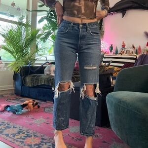 Levi’s 501 distressed Jean